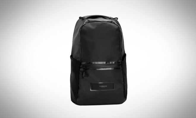 Minimalist Packing List: Whats in my 16L One Bag?