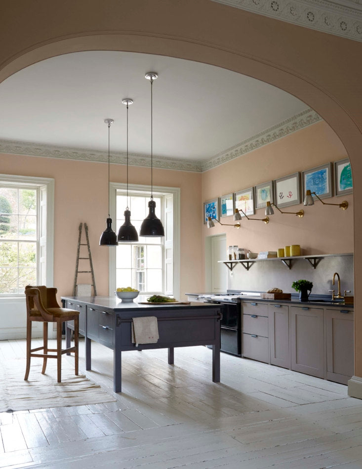 Steal This Look: A Plaster Pink Kitchen in Bath, England