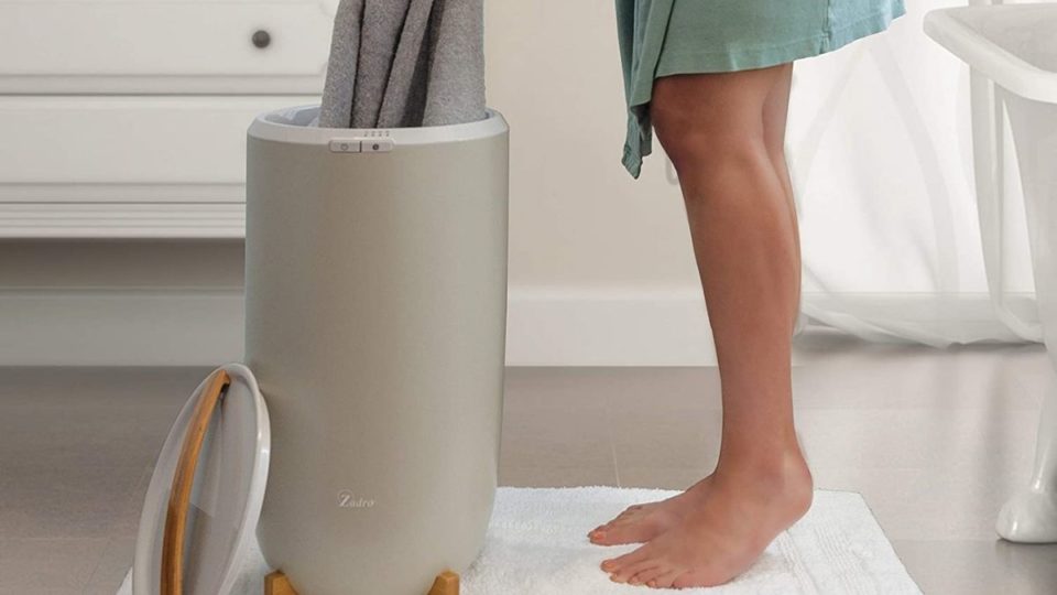 Hunting for a Way to Heat up Your Bathroom? You’re Getting Hotter With These 5 Towel Warmers