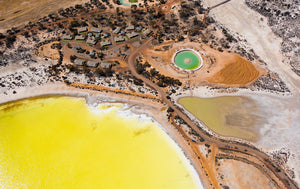 Soak Up The Magic At This Saltwater Pool And Colour-Changing Lake Near Wave Rock